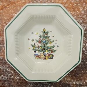 Vintage Nikko Christmastime Soup Bowl